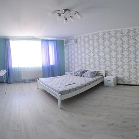 Apartment On Parkovaya Czarnomorsk Zewnętrze zdjęcie