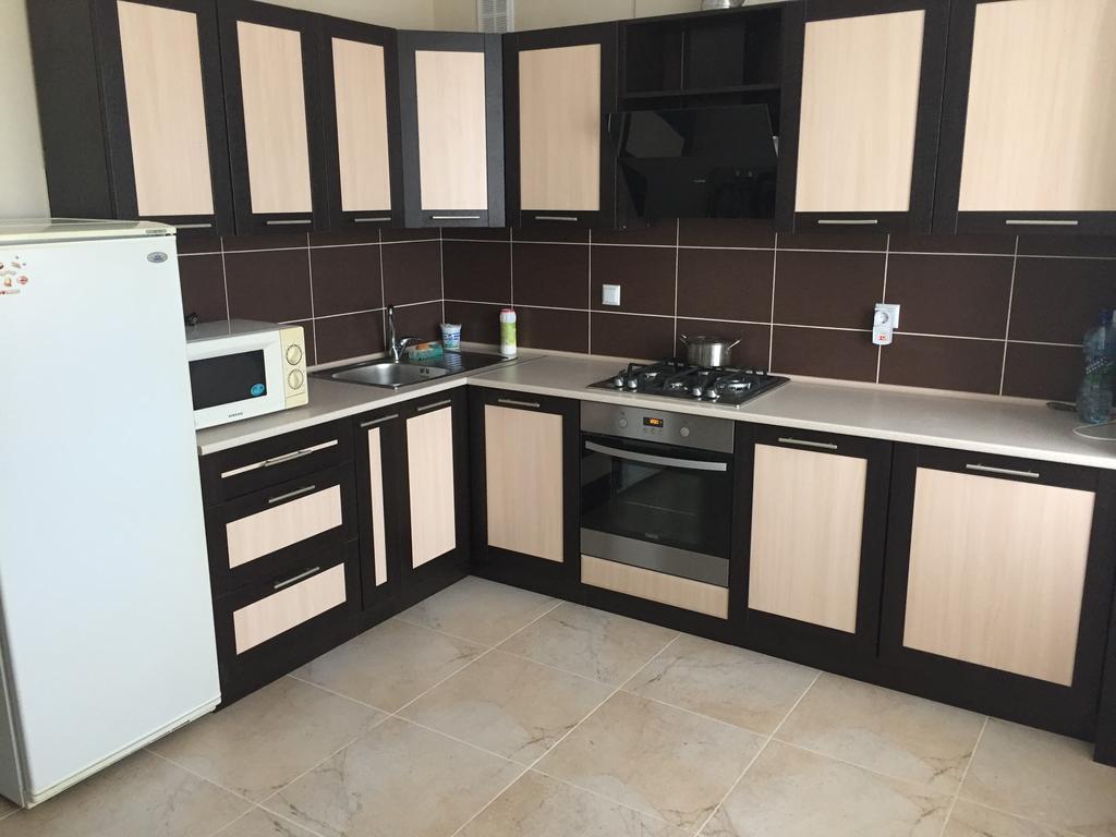 Apartment On Parkovaya Czarnomorsk Zewnętrze zdjęcie